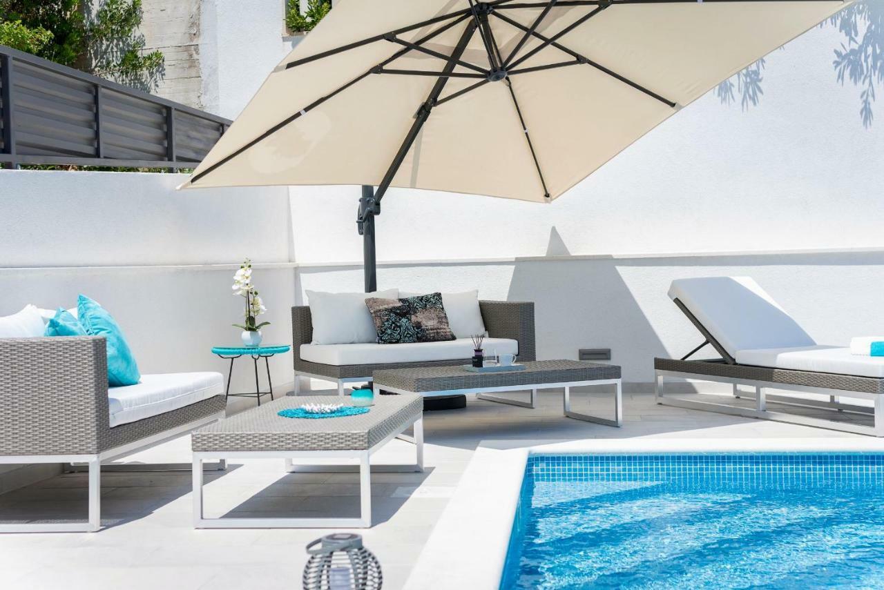 Villa Miholina - With Heated Swimming Pool Τρογκίρ Εξωτερικό φωτογραφία
