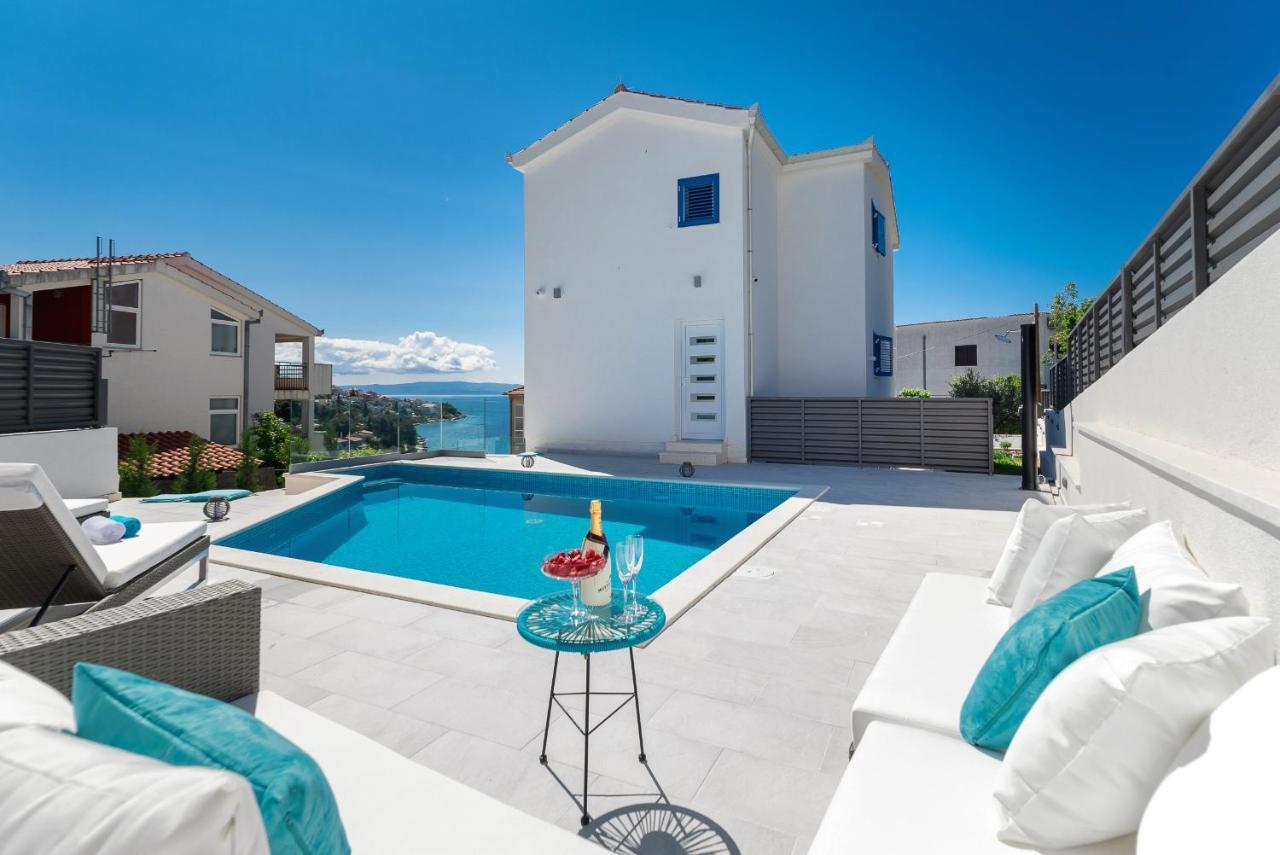 Villa Miholina - With Heated Swimming Pool Τρογκίρ Εξωτερικό φωτογραφία