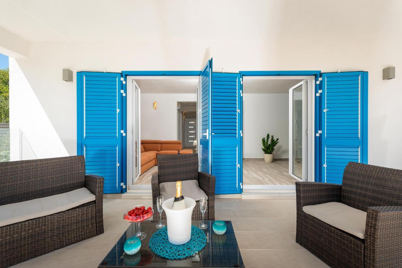 Villa Miholina - With Heated Swimming Pool Τρογκίρ Εξωτερικό φωτογραφία