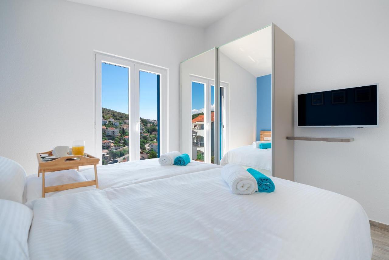 Villa Miholina - With Heated Swimming Pool Τρογκίρ Εξωτερικό φωτογραφία